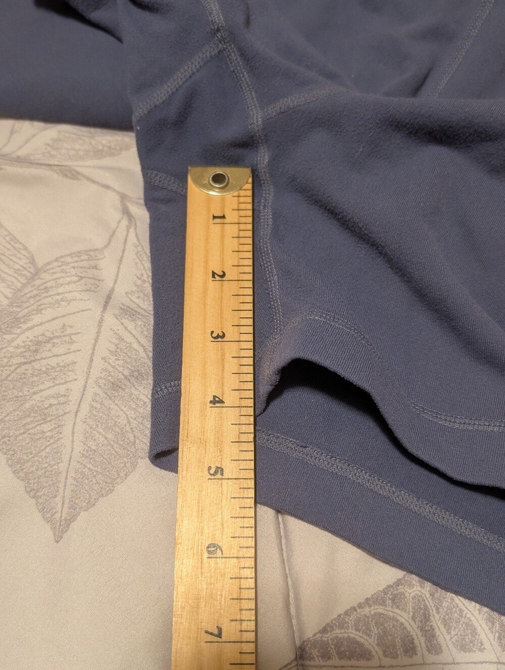 lululemon athletica Navy Women's Yoga Shorts - Picture 7 of 7